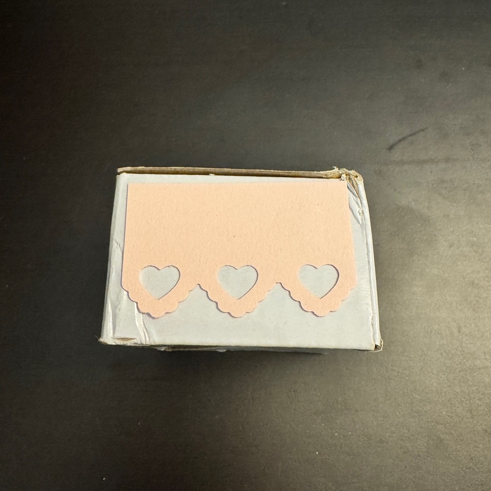 Creative Memories Scalloped Hearts BMC